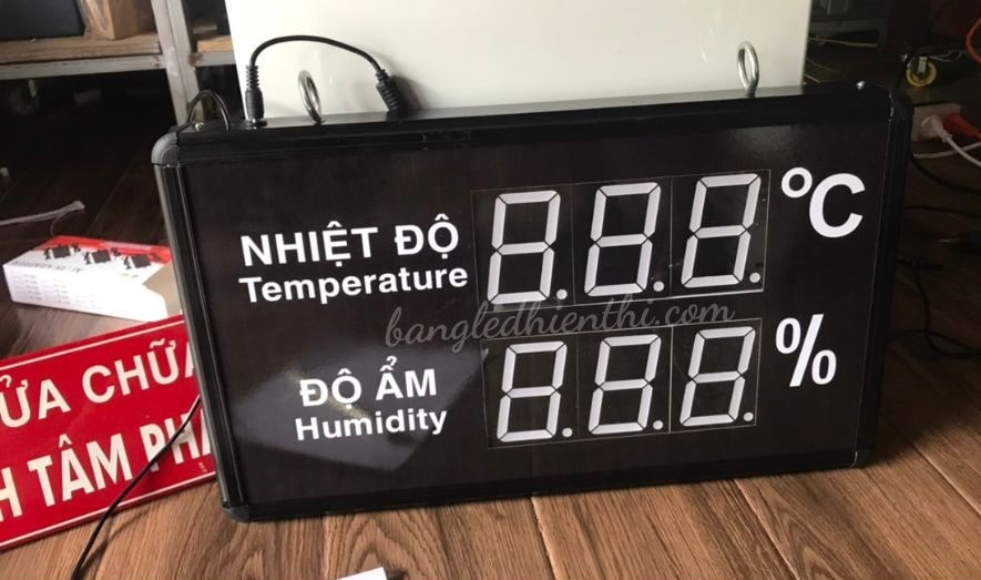 giám-sát-nhiệt-độ-độ-ẩm-từ-xa